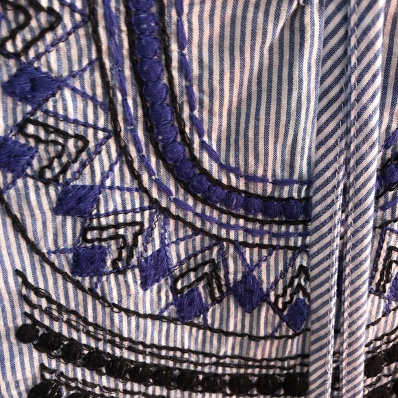 Velvet Graham and Spencer tunic - Picture 3 of 4